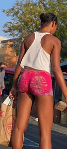 Chocolate Milf - Killer Legs &  Booty