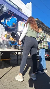 Fit tight latina in leggings [oc]