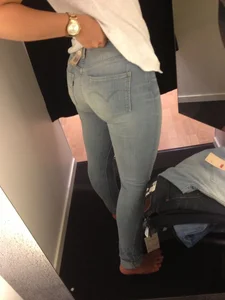 Girl Showing Off Hot Ass and Legs in Tight Jeans in a Fitting Room - Mirror Selfie