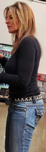 Milf in jeans shopping with big tits