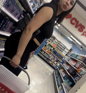 THICK Smiling Target Lightskin (FACESHOTS, UNDERSHOTS)