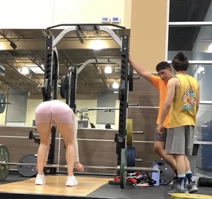 HOT TEEN PINK LEGGINGS BENDS OVER FOR ME NEXT TO HER BF & HIS BESTFRIEND CHECKS HER OUT
