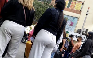 From the Peruvian Streets Hungry Ass + VPL Not OC