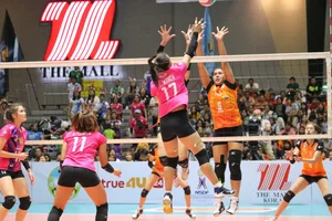 Thai candid volleyball girls