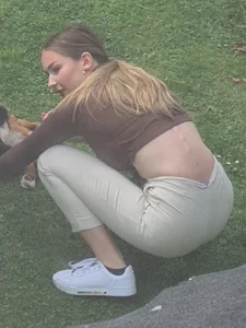 Busty teen showing off her body part 2 (1/3)