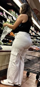 Brunette solid glutes in white bottoms‼️