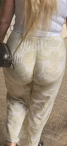 Pawg jiggly! loose booty