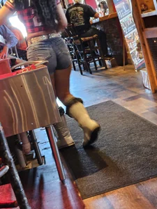 Thick latina server Pt 2