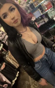 Amazing goth teen with her tits out