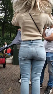 Dutch asses in jeans! (OC)