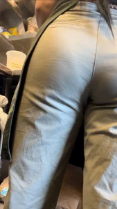 Latina milf tight vpl