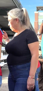 Chubby matures in blue jeans in the croud street creepshots