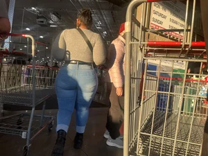 Alotta ass today at Costco
