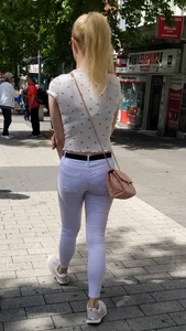 Hot Candid Blonde in Tight White Pants Street Creepshots, Sexy Booty And Legs