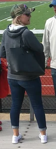 Stocky Girl in Tight Blue Jeans at a Stadium Creepshots Gallery