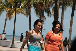 Deerfield Beach bikini girls