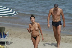 Sexy mature girls on Vilanova topless beach