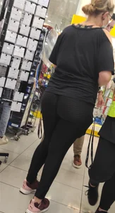 The definition of PAWG - Chapter Two - Tiktok leggings