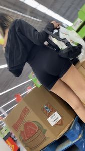 My first cap, nice ass in tight shorts