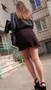 Candid girls in skirts and short dresses
