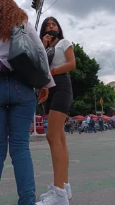 Teen, leggings negros con buen culo