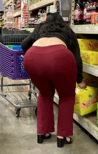 Fake thick Latina