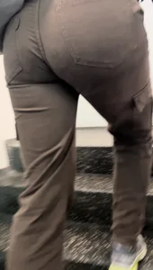 Sassy blonde gets her nice ass capped in gym (OC)