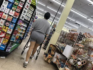 Brown Latina with huge bbl in booty shorts OC