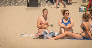Beach volleyball babes in bikinis