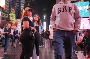 Fat Ass Colombian in black leggings(OC)
