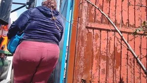 Super Fat Ass In Tight Sweatpants VPL OC ( BBW WARNING )