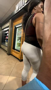 Thick Ebony MILF Ass Sitting Nice In White Tights (upshots, closeups)
