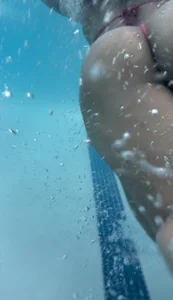 Underwater thong