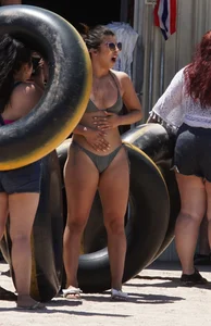 Sexy bikini girls