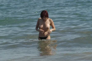 Sexy mature girls on Vilanova topless beach