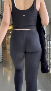 Tight And Jiggly College Girl In Black Leggings