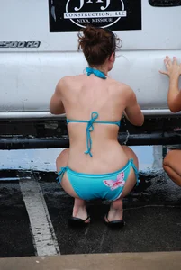 Various sexy girls at car washes in bikinis