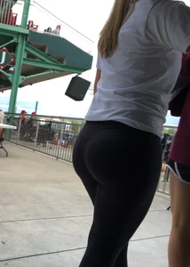 Big booty babe at a baseball game in tight leggings