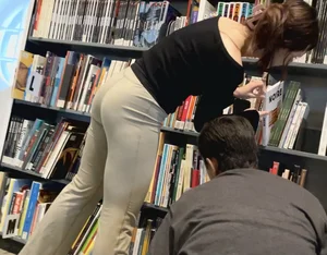 Tight And Jiggly College Girl In Black Leggings