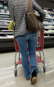 Packed in Jeans