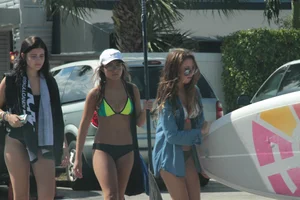 Florida beach and bikini girls