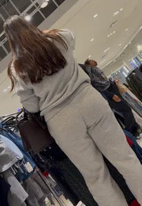 Nice booty !(oc)