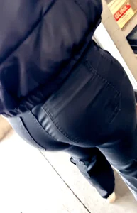 Phat Booty Latina Worker (+Bonus Pic)(OC)