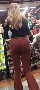TIGHT BOOTY VS TIGHT BOOTY
