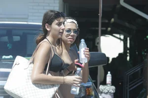Sexy Florida beach bikini girls
