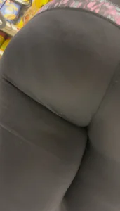 Thick mixed girl in leggings whaletail tease