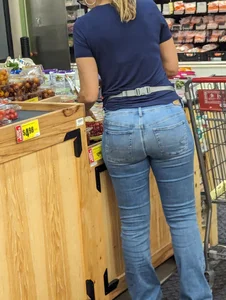 Milf in blue jeans