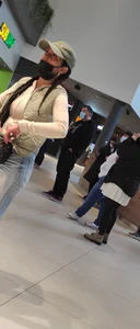 Tight jeans in the food court