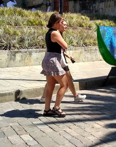 Thick legs, good ham, shorts