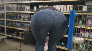 Cute Blonde GILF PAWG VPL